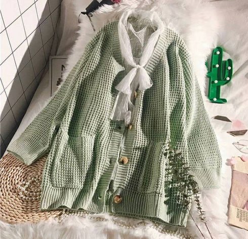 Single Breasted Knitted Cardigan